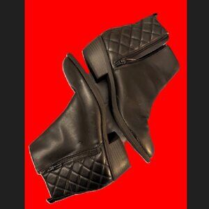 Ladies 'Hilary" Black Man-Made Material Ankle Boots with side zippers size 10